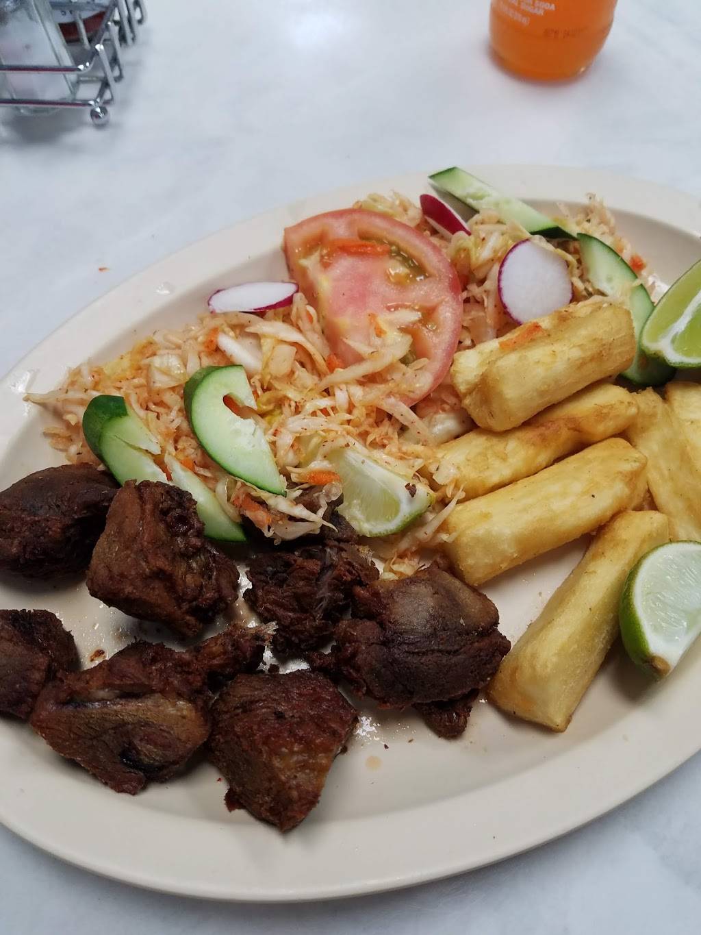 La Bamba | restaurant | 13439 Osborne St, Arleta, CA 91331, USA | 8188348737 OR +1 818-834-8737