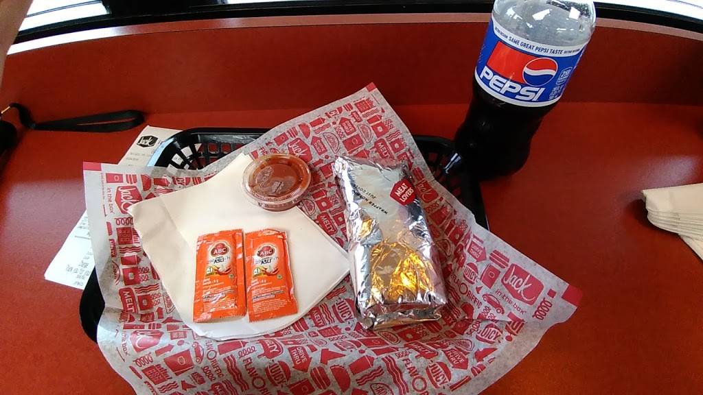 Jack in the Box | restaurant | 2511 S Vermont Ave, Los Angeles, CA 90007, USA | 3237357124 OR +1 323-735-7124