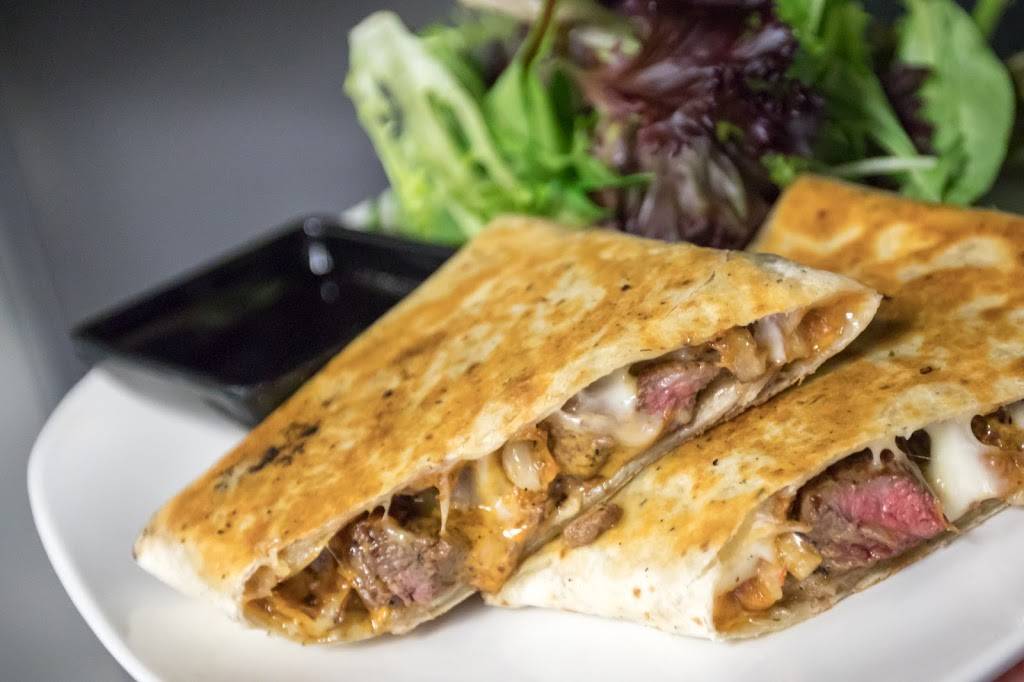 Mikkis | restaurant | 660 Auburn Folsom Rd 104 & 105, Auburn, CA 95603, USA | 5305372258 OR +1 530-537-2258