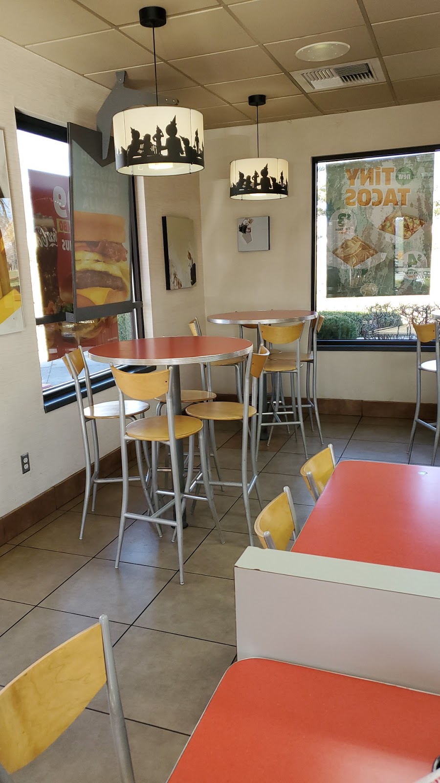 Jack in the Box | restaurant | 2910 Main St, Susanville, CA 96130, USA | 7753602600 OR +1 775-360-2600