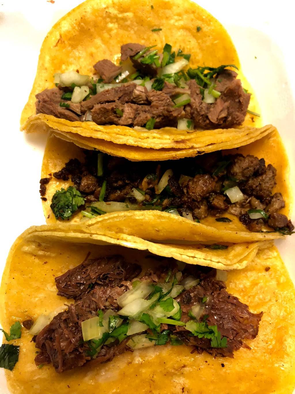 Taqueria El Si Hay | restaurant | 601 W Davis St, Dallas, TX 75208, USA | 2149414042 OR +1 214-941-4042