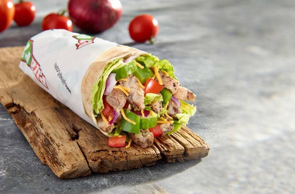 Pita Pit | restaurant | 17120 Leslie St, Newmarket, ON L3Y 8K7, Canada | 9058957482 OR +1 905-895-7482