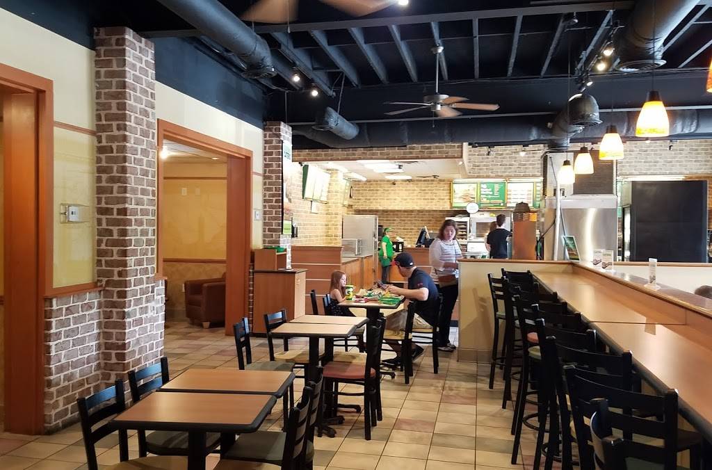 Subway | restaurant | 1194 Prince Ave, Athens, GA 30606, USA | 7063532286 OR +1 706-353-2286