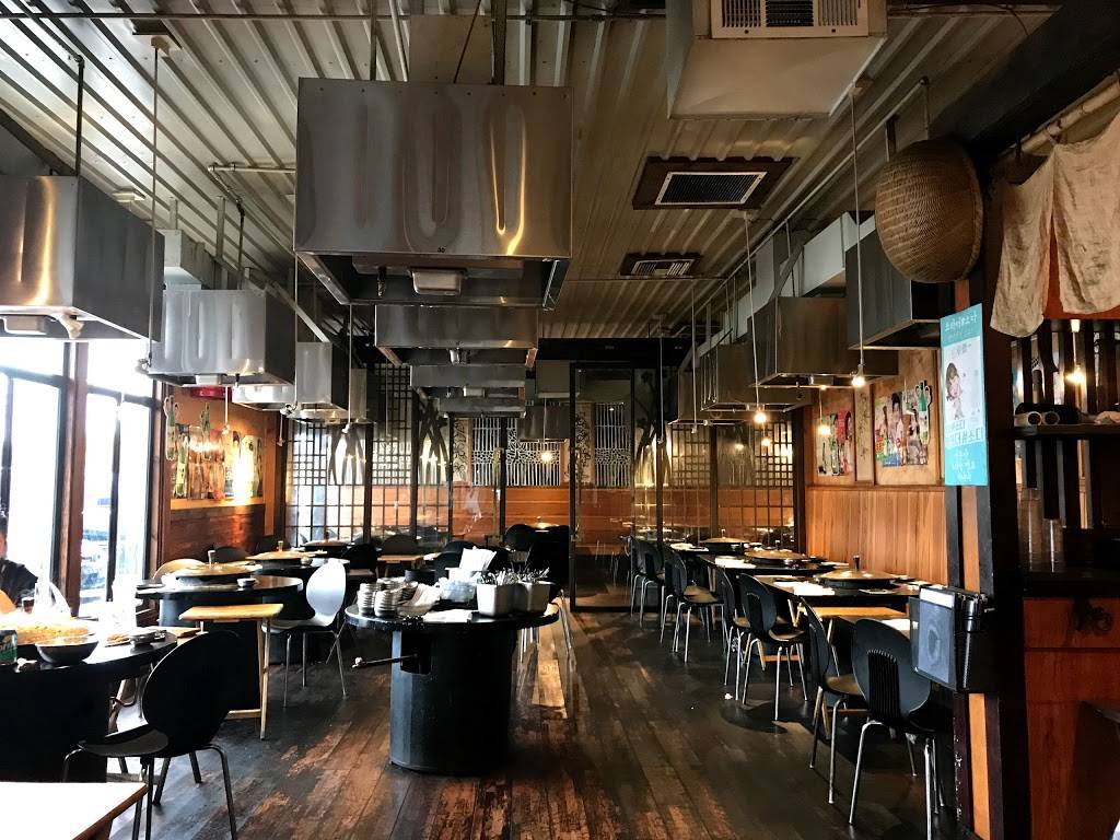 Wako Honey Pig | restaurant | 7212 Orangethorpe Ave, Buena Park, CA 90621, USA | 7147394504 OR +1 714-739-4504