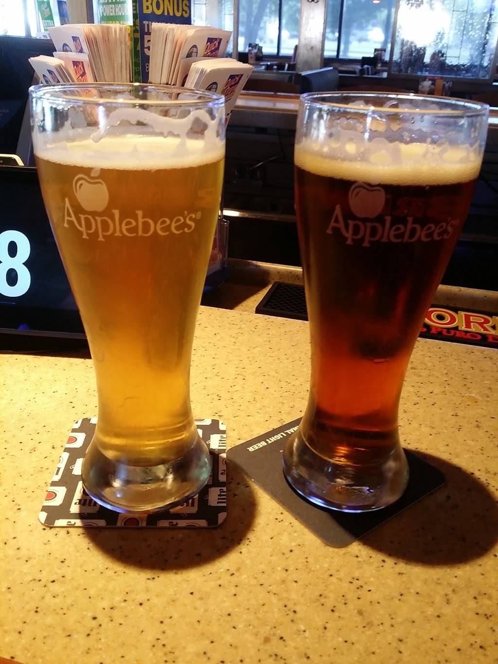 Applebees Grill + Bar | restaurant | 340 E Fairmount Ave, Lakewood, NY 14750, USA | 7167633500 OR +1 716-763-3500