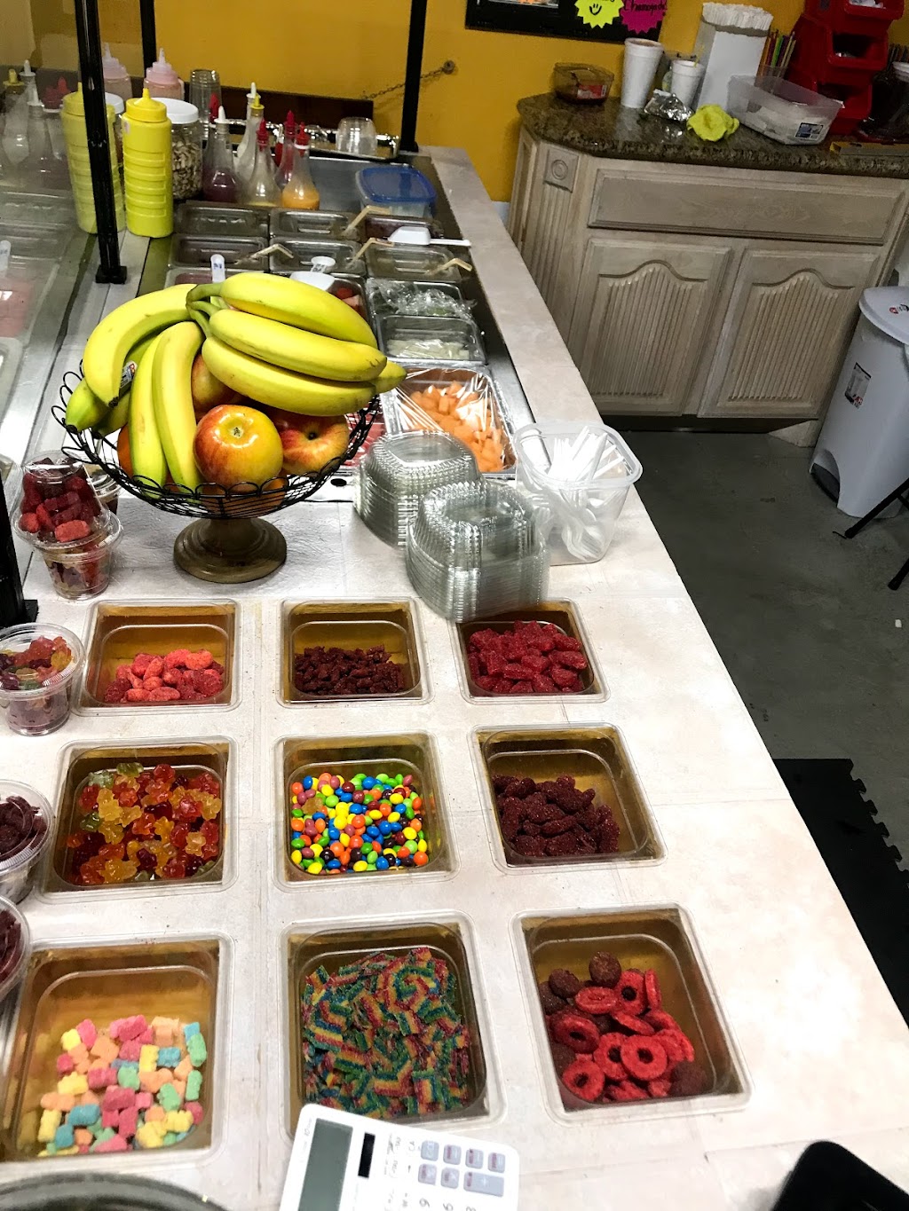 La Abejita snack | meal takeaway | 1826, Mission, TX 78573, USA | 9565296903 OR +1 956-529-6903