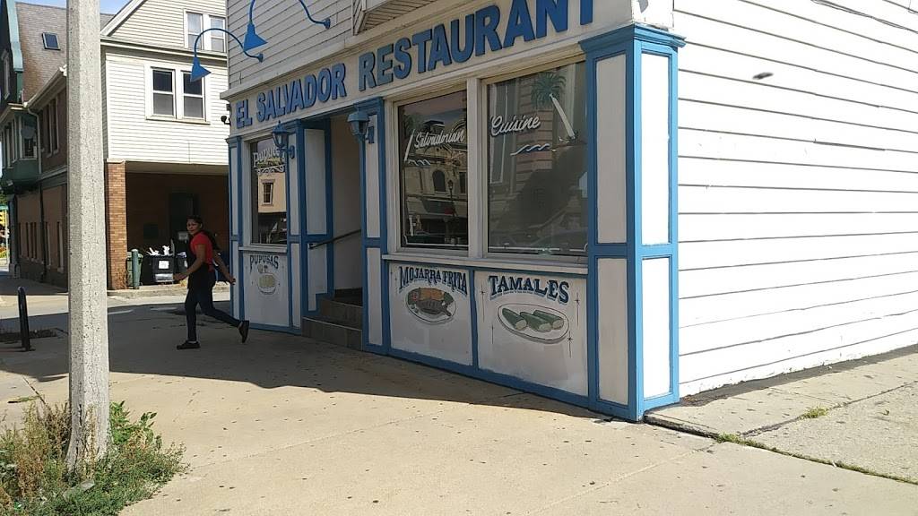 El Salvador Restaurant MKE | restaurant | 2316 S 6th St, Milwaukee, WI 53215, USA | 4146451768 OR +1 414-645-1768