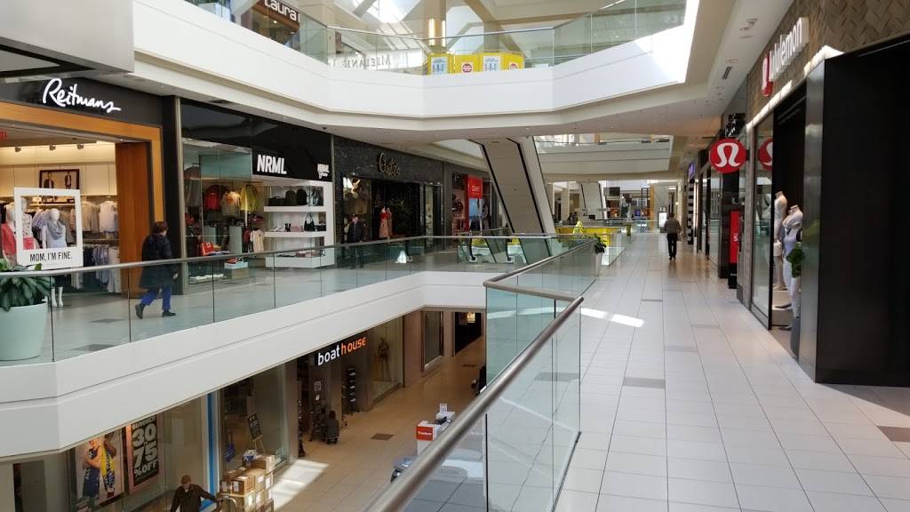 Bayshore Shopping Centre Food Court | restaurant | 100 Bayshore Dr, Nepean, ON K2B 8S8, Canada | 6138297491 OR +1 613-829-7491