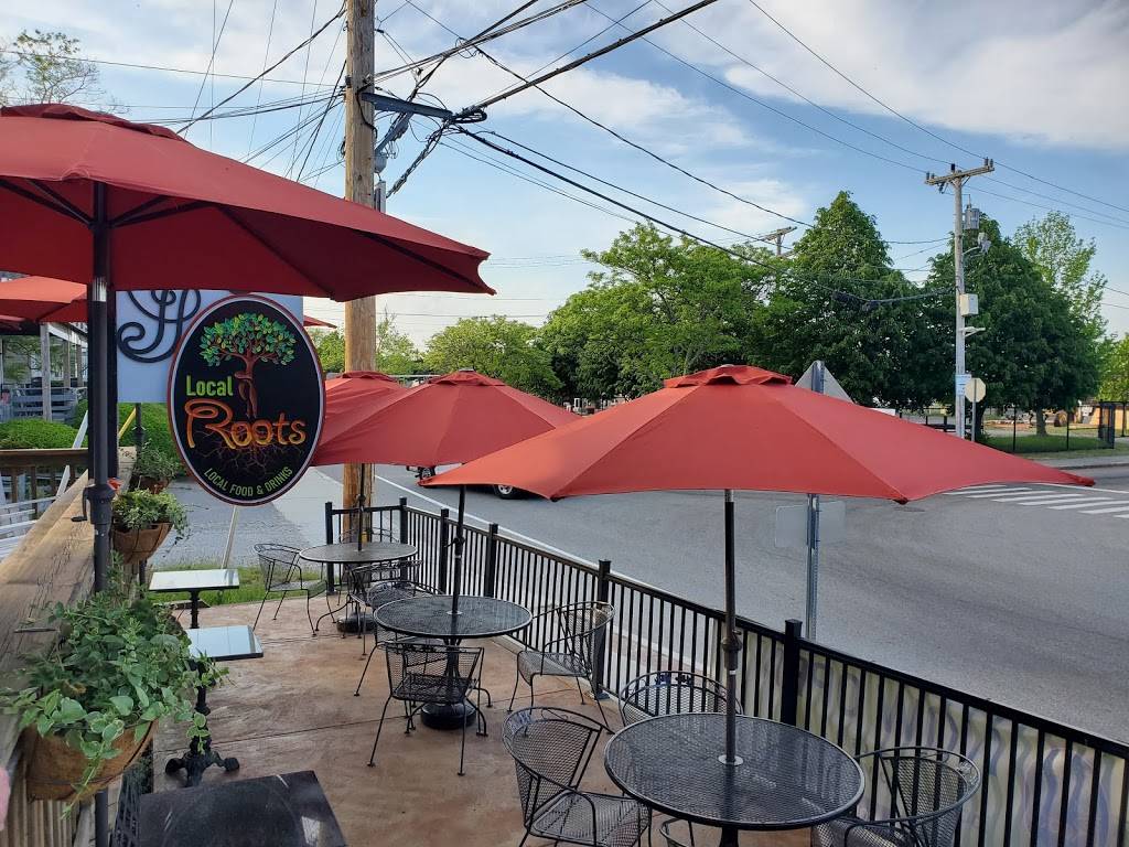 Local Roots | restaurant | 186 Water St, Plymouth, MA 02360, USA | 5087474141 OR +1 508-747-4141