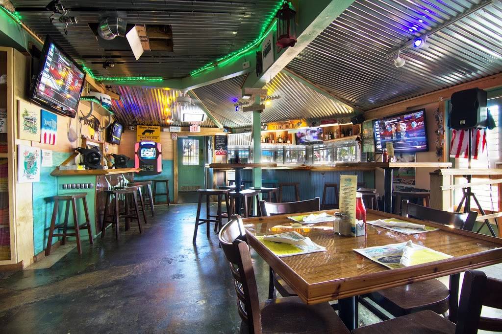 Ricks Reef | restaurant | 6712 Gulf Blvd, St Pete Beach, FL 33706, USA | 7278260752 OR +1 727-826-0752