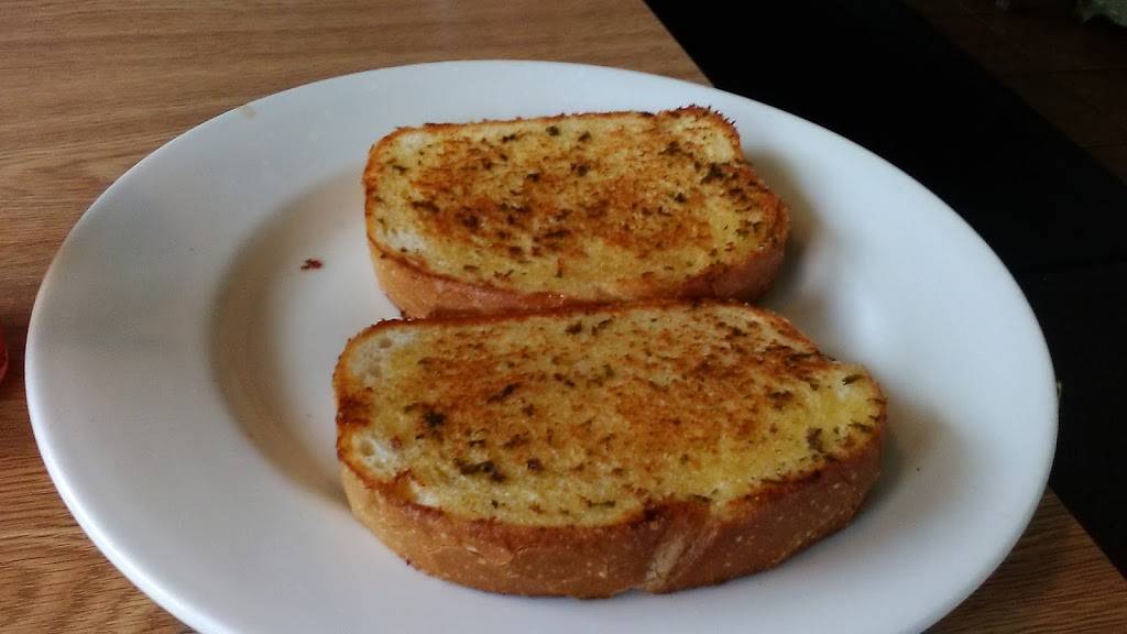 Molly Browns Country Cafe | cafe | 16575 Smoke Tree St, Hesperia, CA 92345, USA | 7609491212 OR +1 760-949-1212