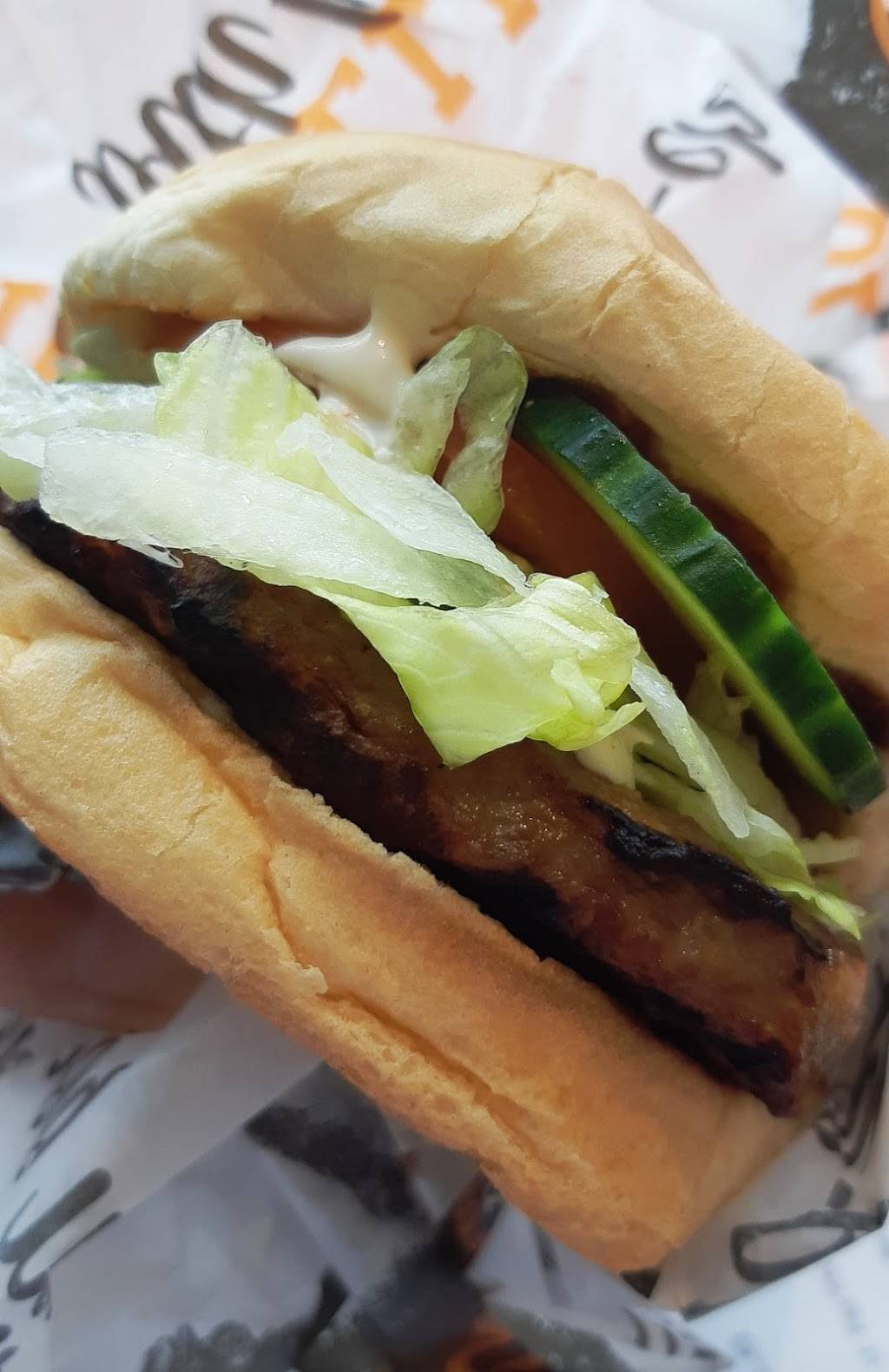 Harveys | restaurant | 8865 Yonge St, Richmond Hill, ON L4C 6Z1, Canada | 9058868338 OR +1 905-886-8338