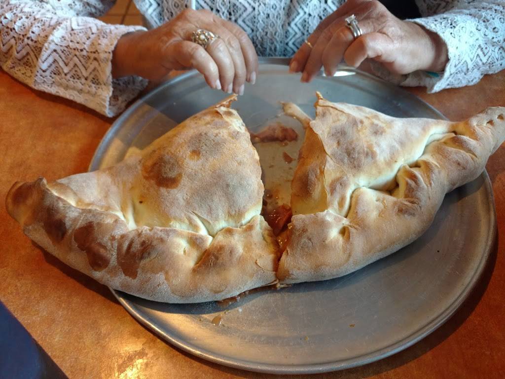 Mimmos Italian Restaurant | restaurant | 120 S Division St, Norris City, IL 62869, USA | 6183783004 OR +1 618-378-3004