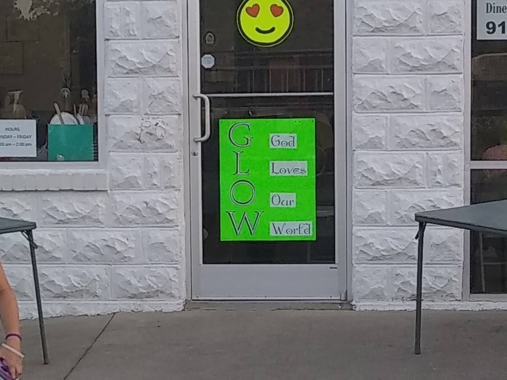 Galigos Family Restaurant | restaurant | 113 W South Railroad St, Clarkton, NC 28433, USA | 9106470014 OR +1 910-647-0014