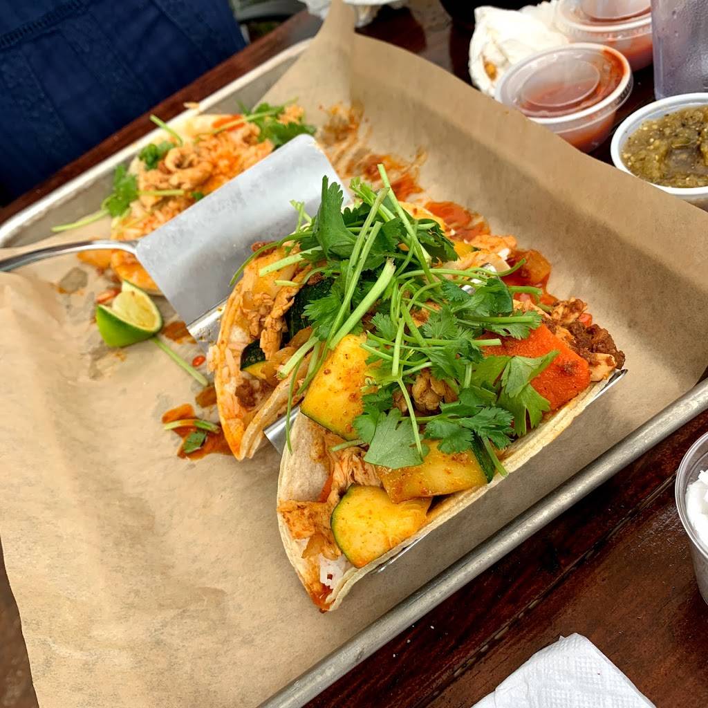 Nitallys Thai Mex | restaurant | 1163 9th St N, St. Petersburg, FL 33701, USA | 7272906166 OR +1 727-290-6166