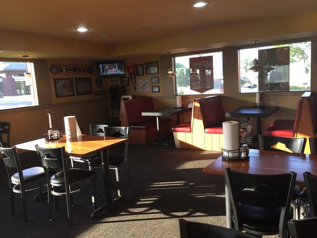 Pizza Hut | restaurant | 428 N Broad St, Fairborn, OH 45324, USA | 9378787940 OR +1 937-878-7940