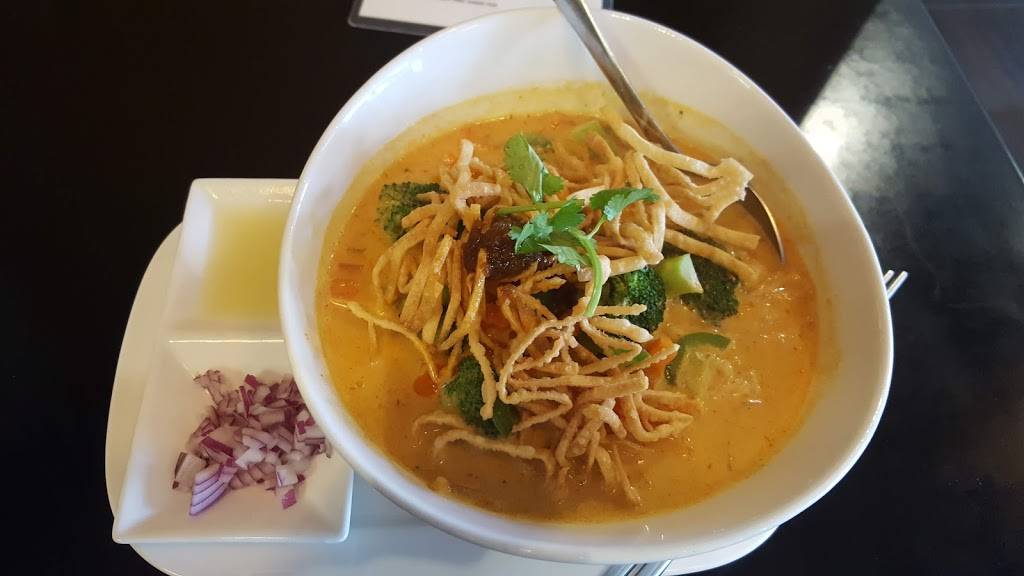 Eim Thai | restaurant | 1466 Garden of the Gods Rd #148, Colorado Springs, CO 80907, USA | 7195980980 OR +1 719-598-0980