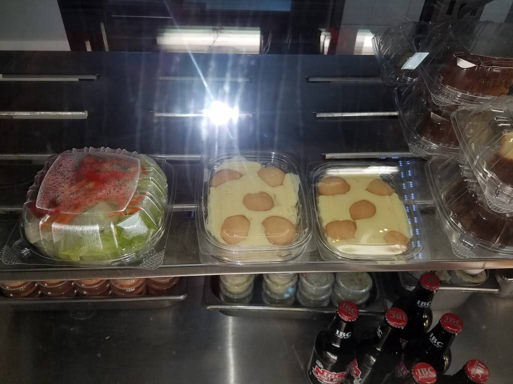 Snappers Seafood & Chicken | restaurant | 13565 NW 27th Ave, Opa-locka, FL 33054, USA | 3056876539 OR +1 305-687-6539