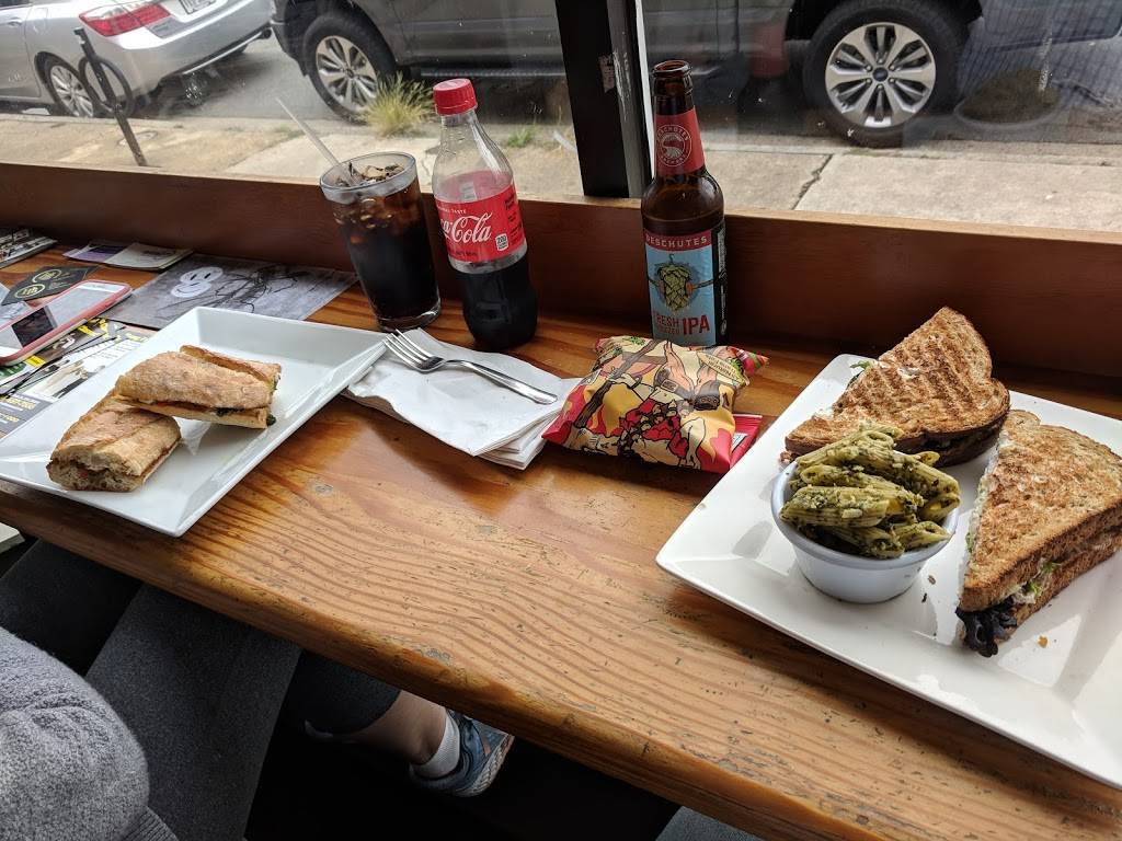 Branch & Vine | restaurant | 2001 1/2 W Main St, Richmond, VA 23220, USA | 8043555182 OR +1 804-355-5182