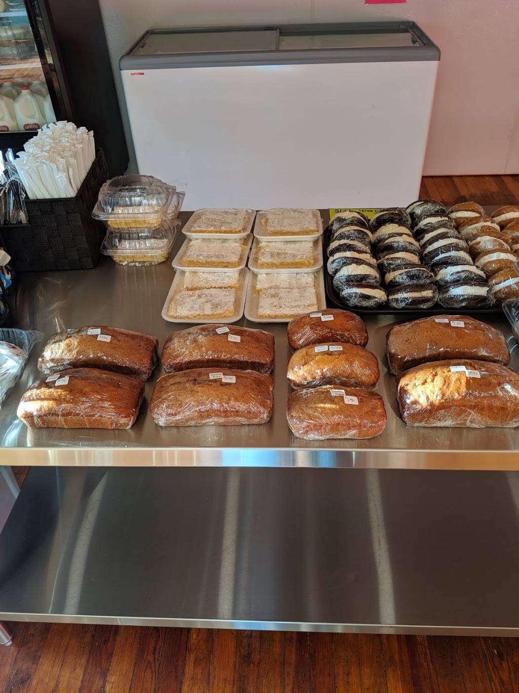 Rachels softpretzels | restaurant | 230 Market St, Millersburg, PA 17061, USA | 7176508788 OR +1 717-650-8788