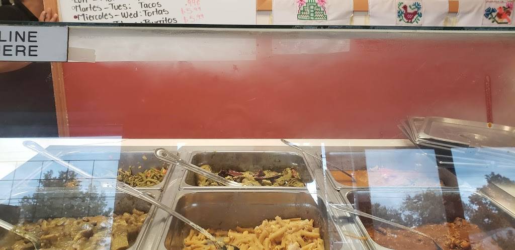 La Hacienda | restaurant | 3114 E Pine St, Tulsa, OK 74110, USA | 9188384341 OR +1 918-838-4341