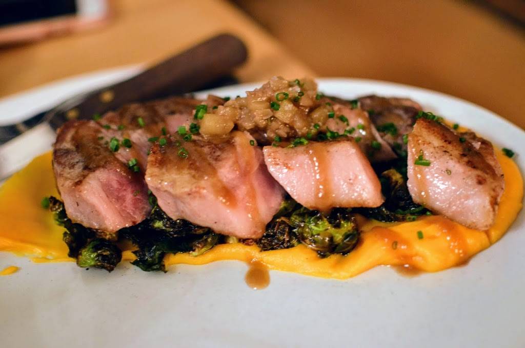 The Smiling Bison - Sanford | restaurant | 107 Magnolia Ave, Sanford, FL 32771, USA | 4079156086 OR +1 407-915-6086