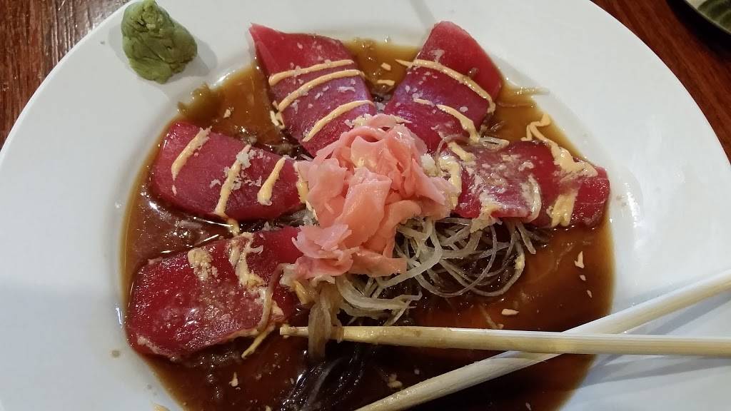 Izumi Hibachi Steak House | restaurant | 517 NJ-23, Wayne, NJ 07470, USA | 9736281888 OR +1 973-628-1888