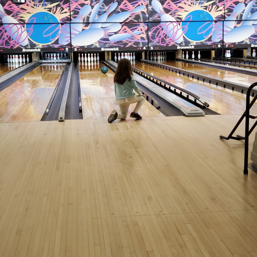 Mallwitzs Island Lanes | restaurant | 1887 Whitehaven Rd, Grand Island, NY 14072, USA | 7167730062 OR +1 716-773-0062