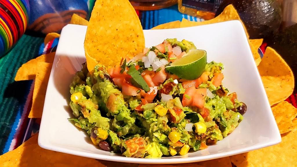 Fiesta Rodeo Mexican Cuisine | restaurant | W6482 Greenville Dr Suite 2, Greenville, WI 54942, USA | 9207576119 OR +1 920-757-6119