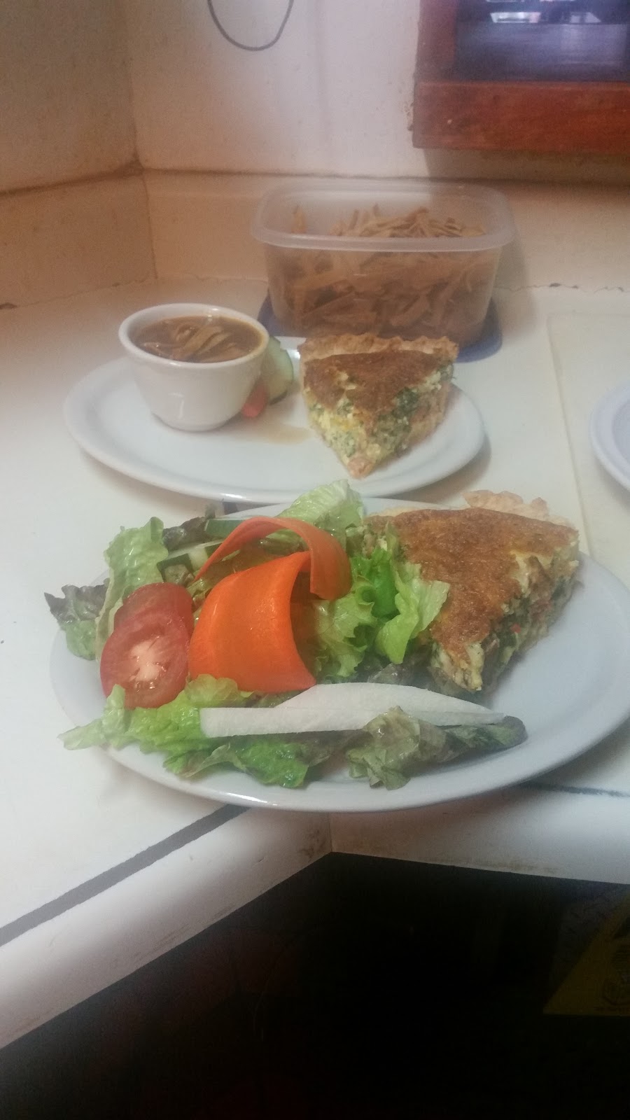 Magpies | restaurant | 229 S Union Ave, Pueblo, CO 81003, USA | 7195425522 OR +1 719-542-5522