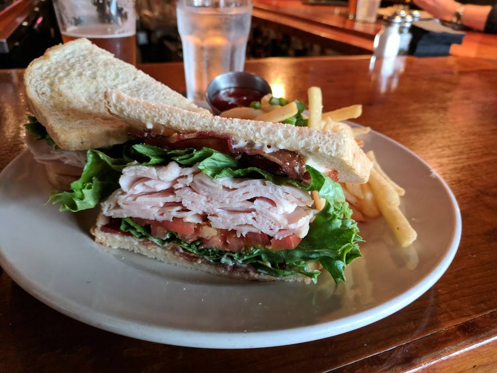 JaKs Grill | restaurant | 4548 California Ave SW, Seattle, WA 98116, USA | 2069377809 OR +1 206-937-7809