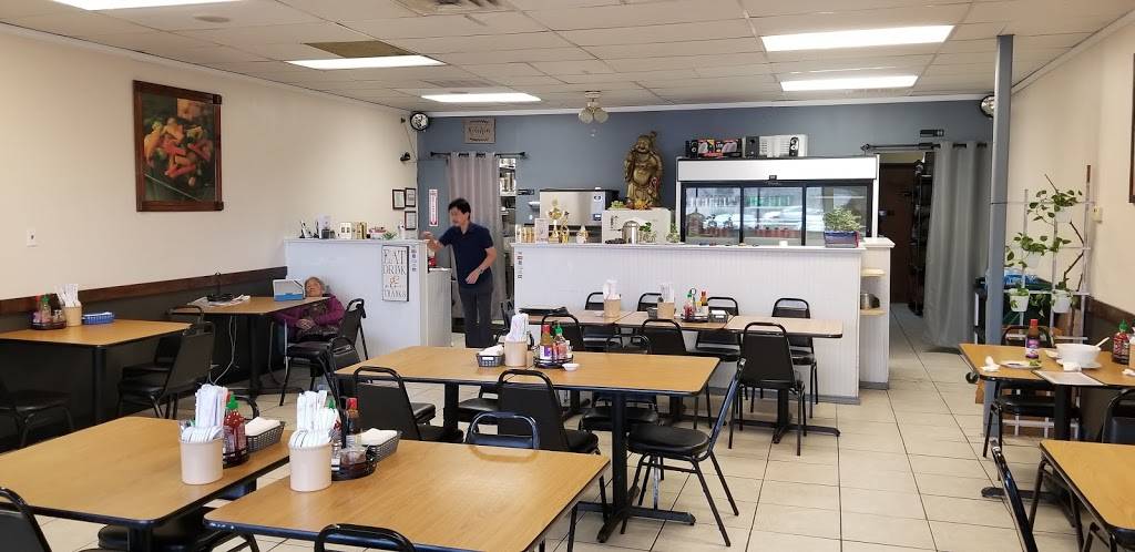 Pho Phong Luu | restaurant | 9200 N Lamar Blvd, Austin, TX 78753, USA | 5128341736 OR +1 512-834-1736