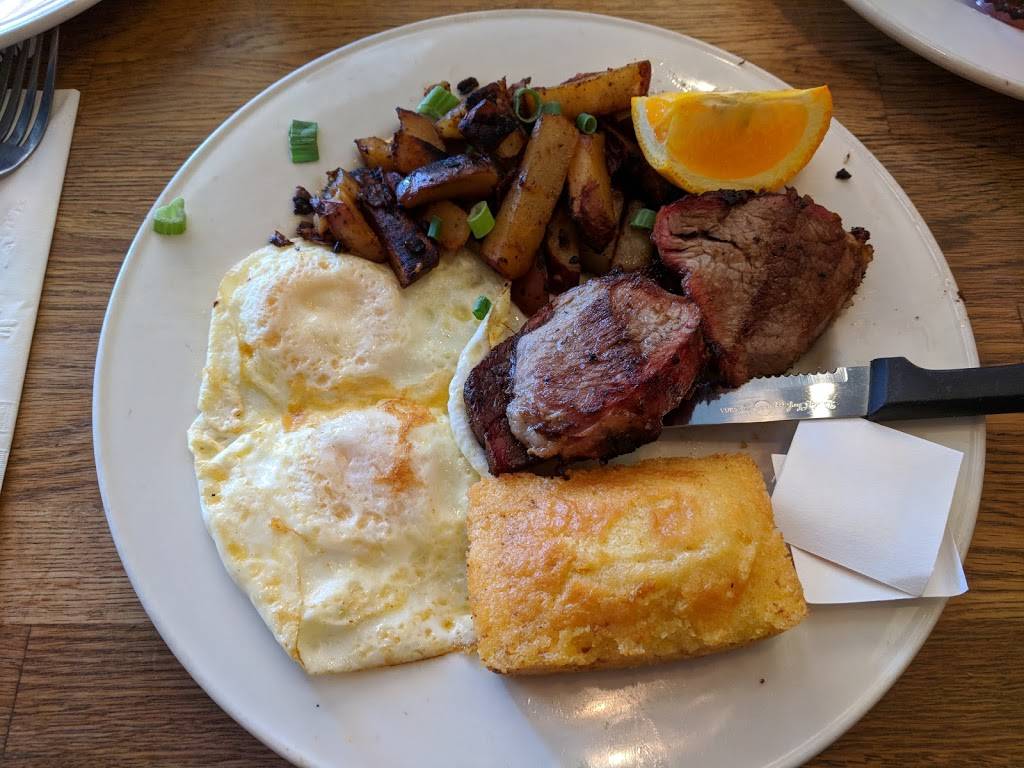 Gracies | restaurant | 6013, 1801 Sonoma Blvd, Vallejo, CA 94590, USA | 7075522254 OR +1 707-552-2254