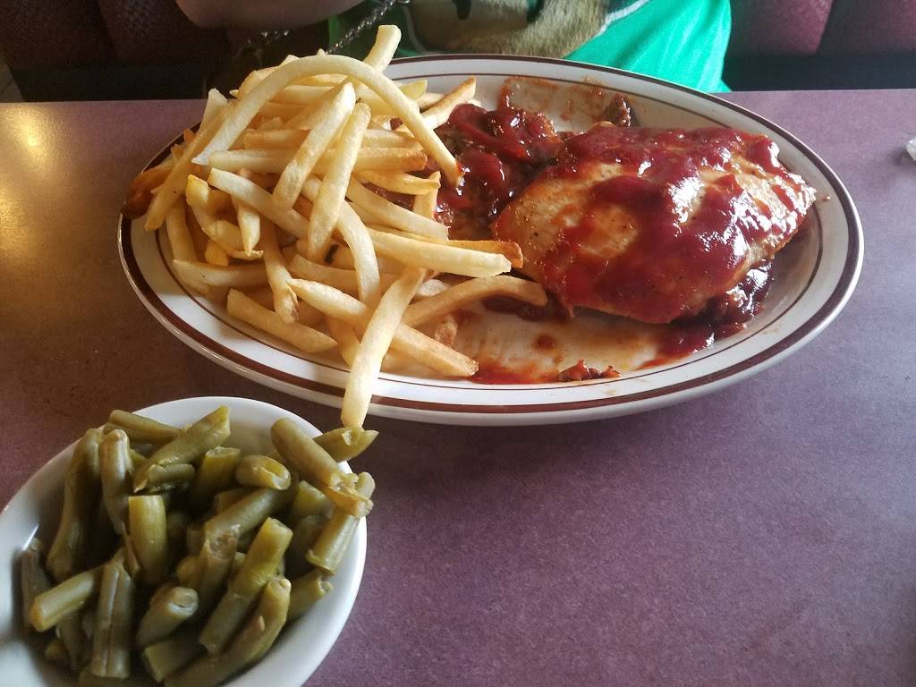 LimeLight Sports Bar & Grill | restaurant | 30200 Van Dyke Ave, Warren, MI 48093, USA | 5867517883 OR +1 586-751-7883