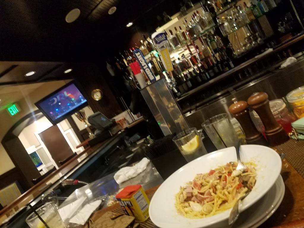 Ports Of Call | restaurant | 7001, 210 Holiday Ct, Annapolis, MD 21401, USA | 4102243150 OR +1 410-224-3150