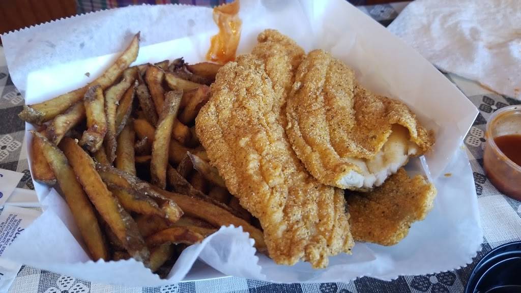 Shwings | restaurant | 1743 Mannheim Rd, Stone Park, IL 60165, USA | 7084838595 OR +1 708-483-8595