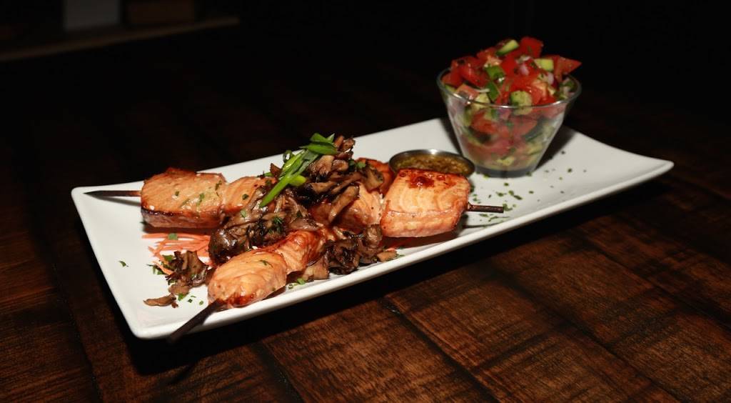 Glass Hookah Lounge | night club | 7384 Melrose Ave, Los Angeles, CA 90046, USA | 3239030006 OR +1 323-903-0006