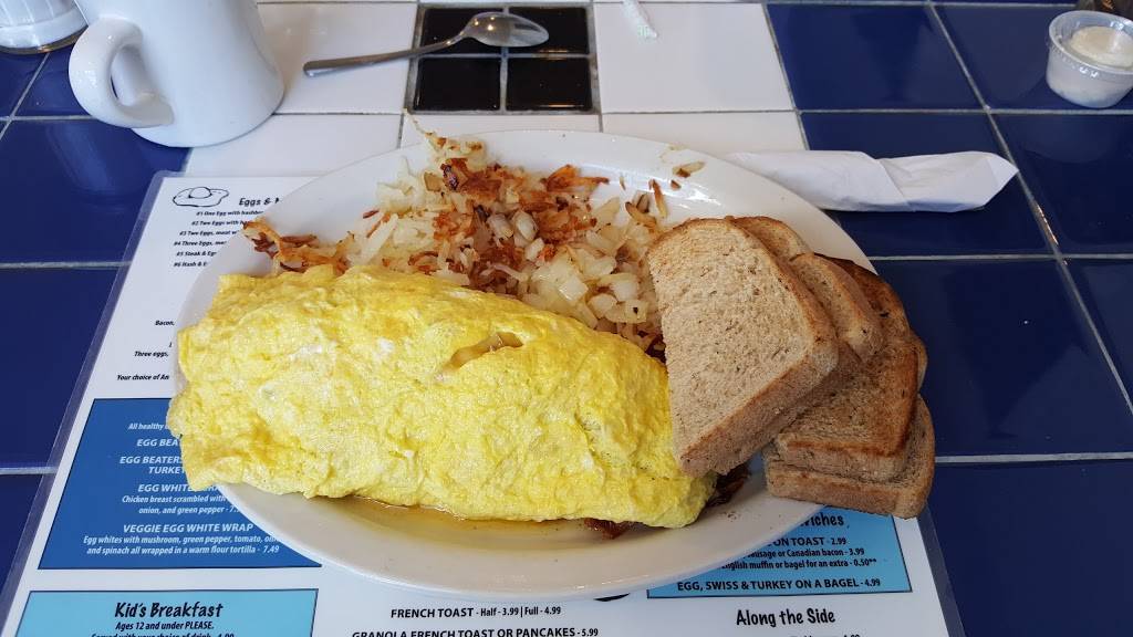 Mayberry Diner | restaurant | 8253 Mayberry Square S, Sylvania, OH 43560, USA | 4198243399 OR +1 419-824-3399