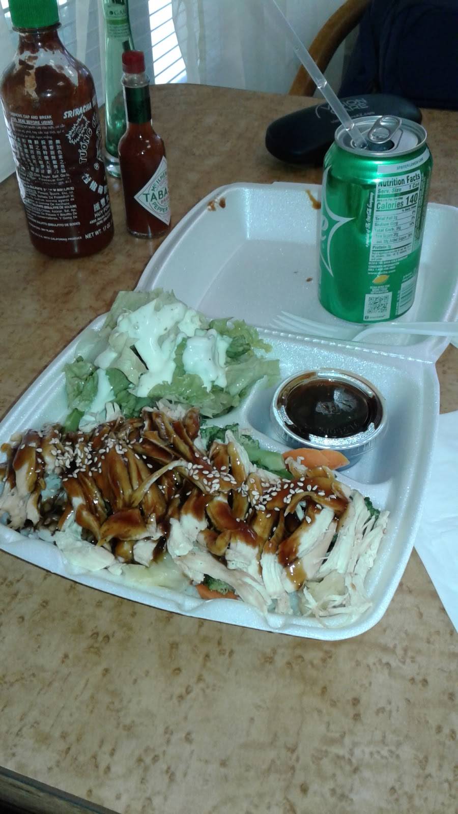 Lucys Cafe & Grill | meal delivery | 7678 E Greenway Rd #104, Scottsdale, AZ 85260, USA | 4809982007 OR +1 480-998-2007