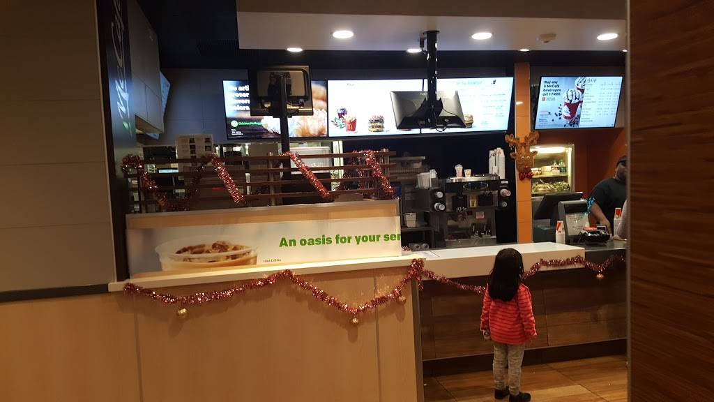 McDonalds | cafe | 1460 W Southern Ave, Mesa, AZ 85202, USA | 4804647647 OR +1 480-464-7647