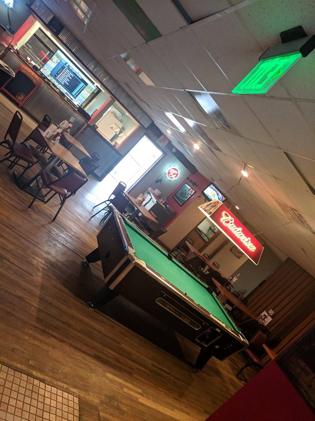 Midway Pub & Grub | restaurant | 18924 US-45, Effingham, IL 62401, USA | 2178442111 OR +1 217-844-2111