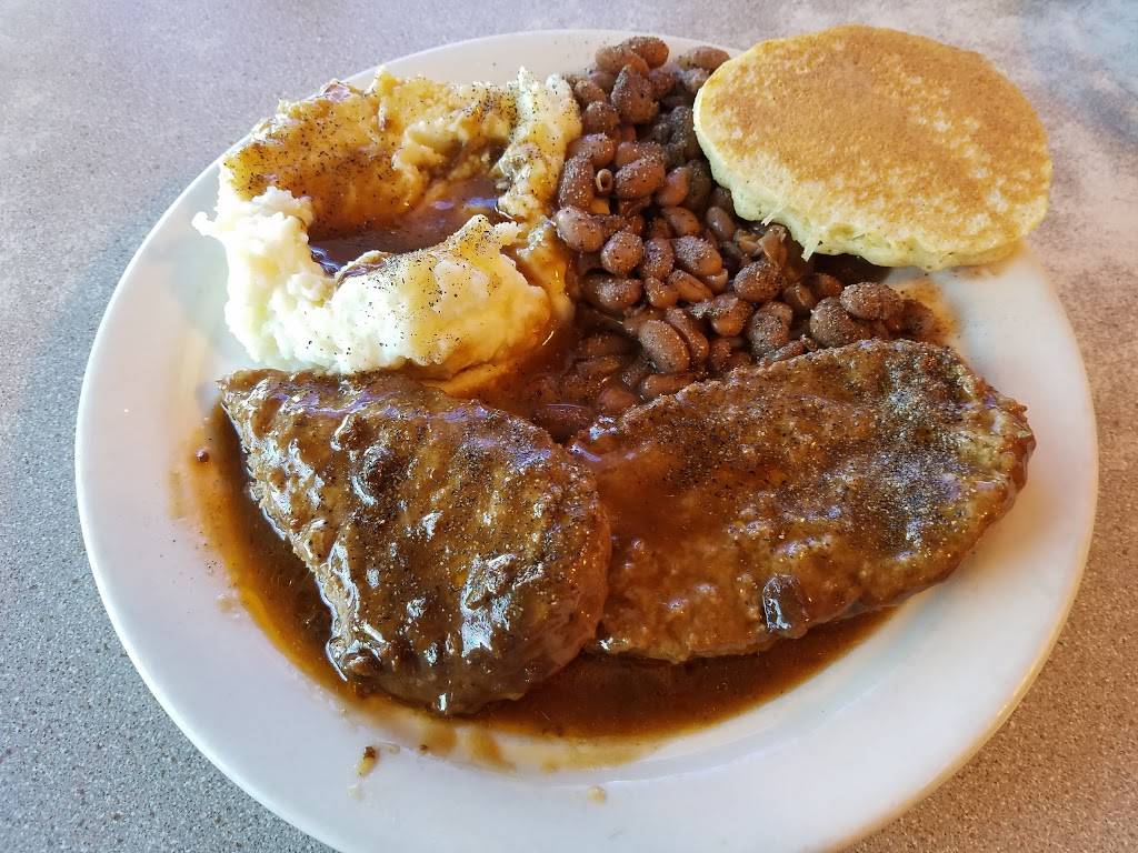 Four Winds Restaurant | restaurant | 1219 Sparta Pike, Lebanon, TN 37090, USA | 6154499909 OR +1 615-449-9909