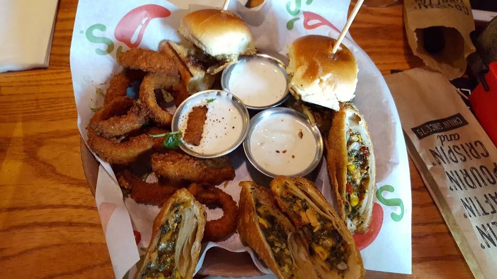 Chilis Grill & Bar | restaurant | 8815 SW 72nd Pl, Miami, FL 33156, USA | 3056700727 OR +1 305-670-0727