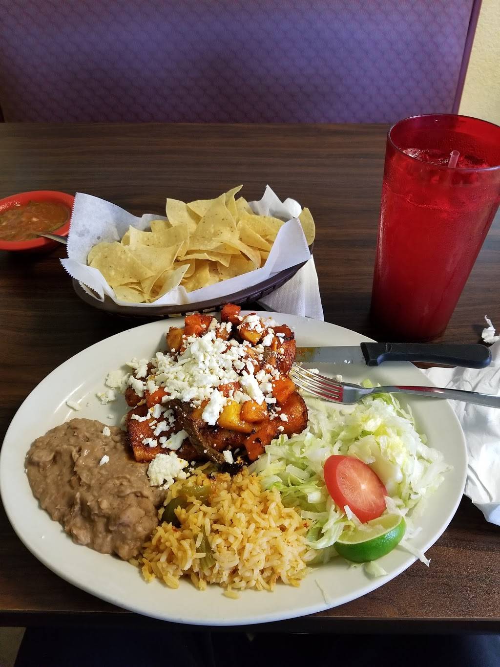 Dona Chela Restaurant | restaurant | 3738 Broadway St, Houston, TX 77017, USA | 7136445544 OR +1 713-644-5544