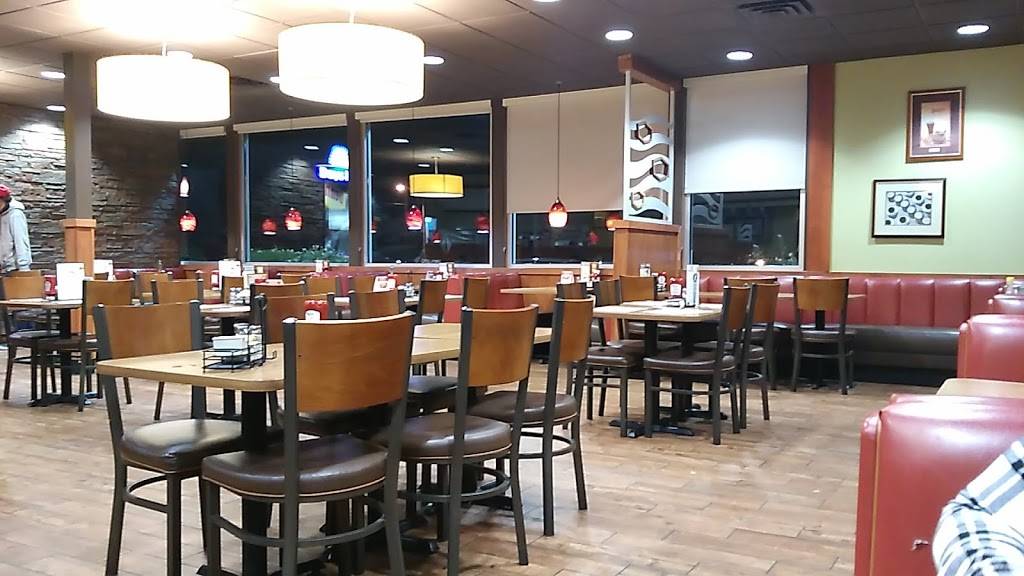 Dennys | restaurant | 2008 N Mulberry St, Elizabethtown, KY 42701, USA | 2707654164 OR +1 270-765-4164