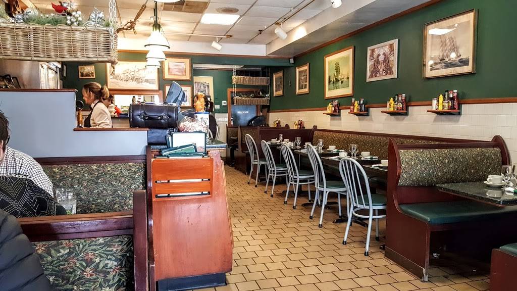 Annies | restaurant | 176 Bellevue Ave, Newport, RI 02840, USA | 4018496731 OR +1 401-849-6731