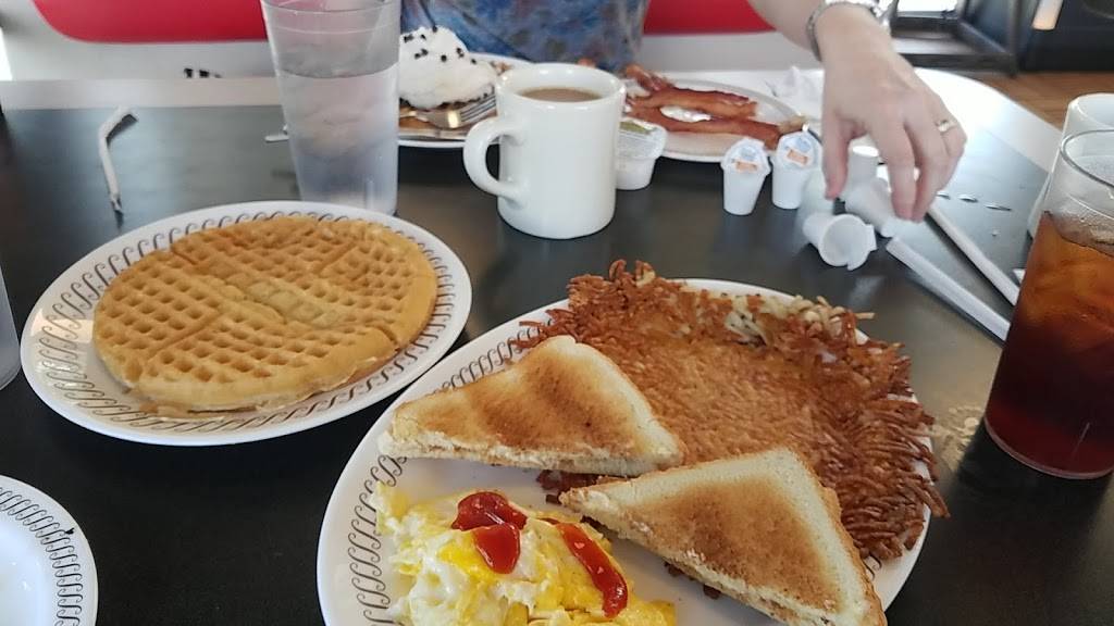 Waffle House | meal takeaway | 6011 Asheville Hwy, Hendersonville, NC 28791, USA | 8286844441 OR +1 828-684-4441