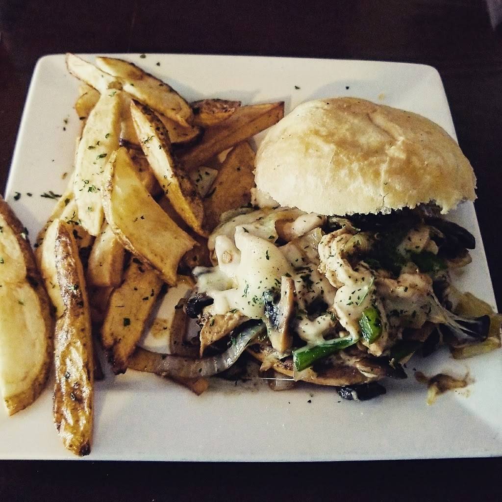 Commerce Sports Bar and Grill | restaurant | 1662 S Broad St, Commerce, GA 30529, USA | 7063350440 OR +1 706-335-0440