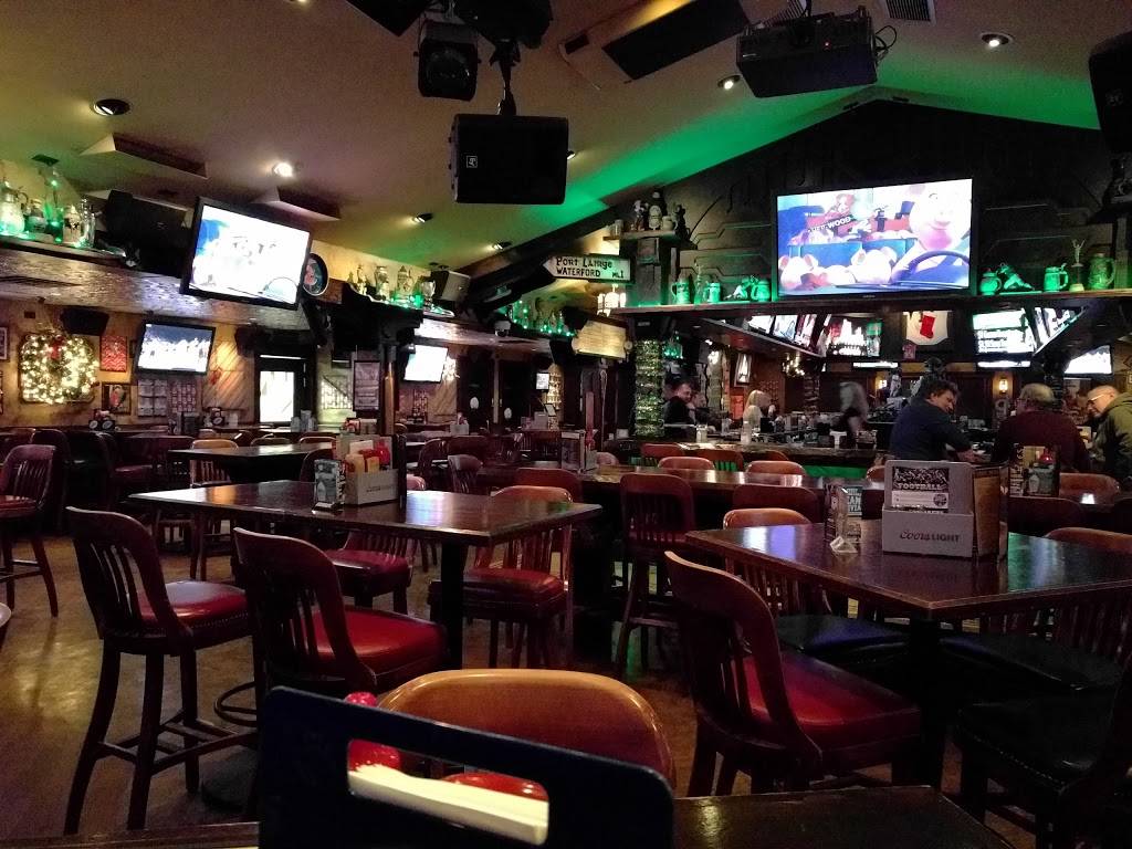Finn McCools Irish Sports Pub Schaumburg | restaurant | 1941 E Algonquin Rd, Schaumburg, IL 60173, USA | 8473035100 OR +1 847-303-5100