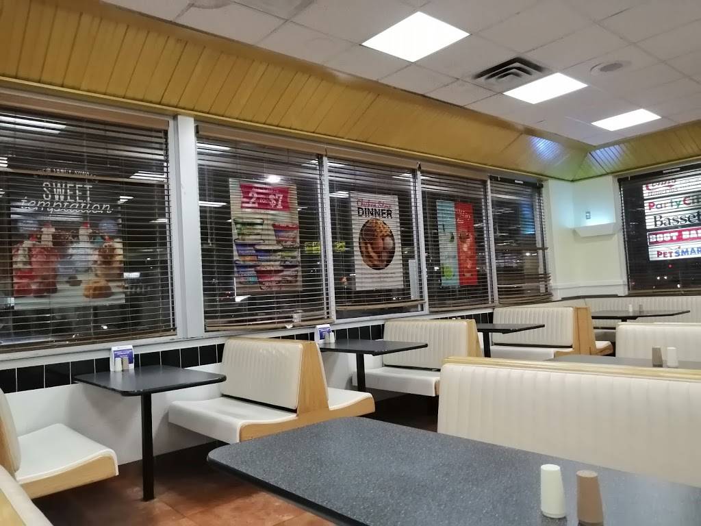 Braums Ice Cream & Burger Restaurant | restaurant | 10107 E 71st St, Tulsa, OK 74133, USA | 9184595325 OR +1 918-459-5325